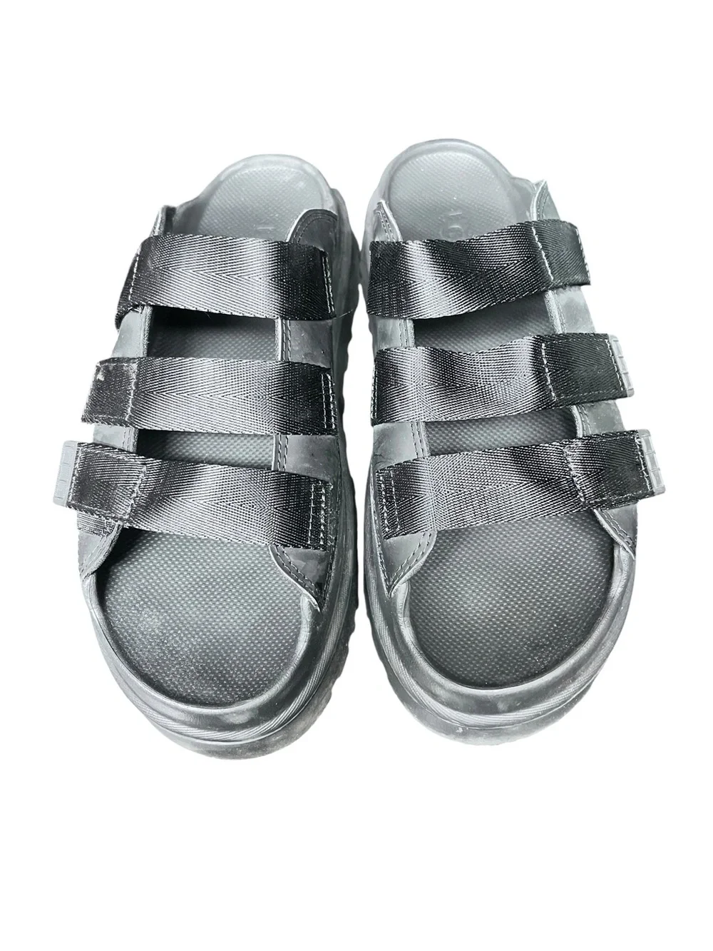 UGG black goldenglow